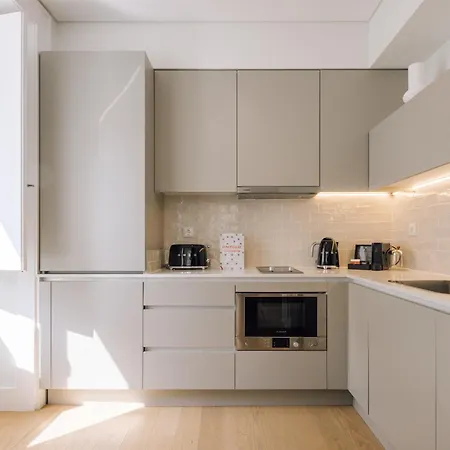 Ando Living - Abrantes 10 House 4* Lissabon