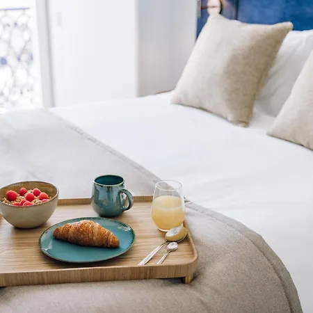 Ando Living - Abrantes 10 House 4*