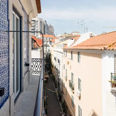 Ando Living - Abrantes 10 House 4*