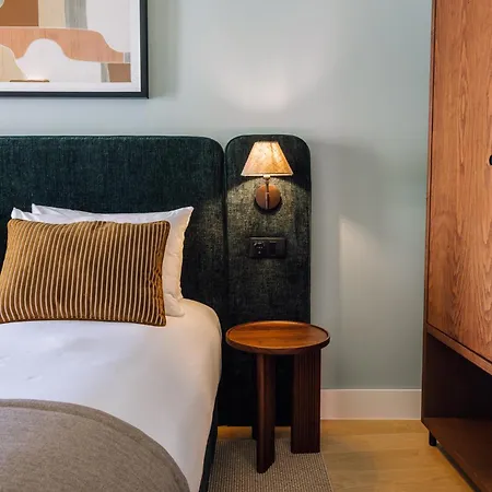 Ando Living - Abrantes 10 House Aparthotel