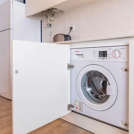 Ando Living - Abrantes 10 House Apartment *