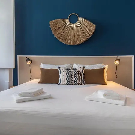 Apartment Ando Living - Abrantes 10 House *