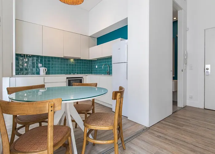 Ando Living - Abrantes 10 House Aparthotel