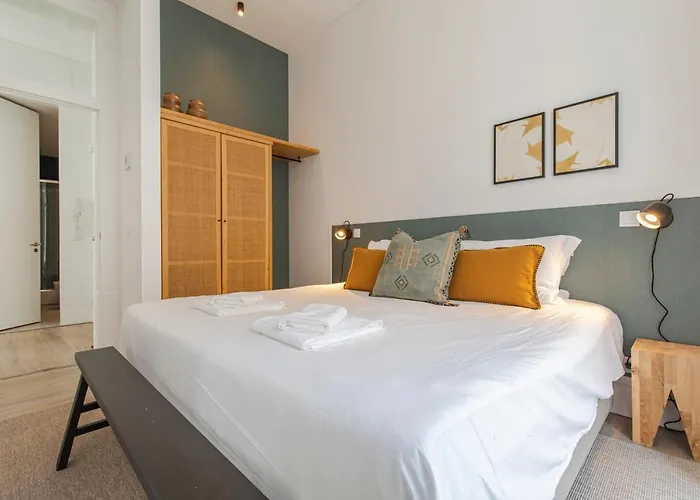 Ando Living - Abrantes 10 House 4* Lissabon