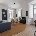アパートホテル Ando Living - Abrantes 10 House