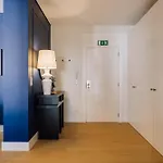 Apartahotel Ando Living - Abrantes 10 House