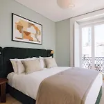 Apartahotel Ando Living - Abrantes 10 House 4*