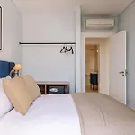 Ando Living - Abrantes 10 House