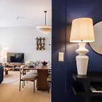 Ando Living - Abrantes 10 House Apartahotel