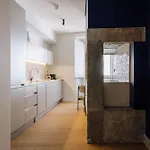Ando Living - Abrantes 10 House