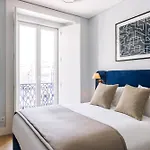 Ando Living - Abrantes 10 House