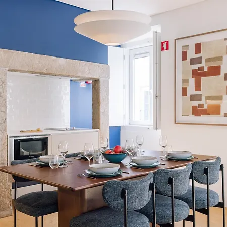 Ando Living - Abrantes 10 House