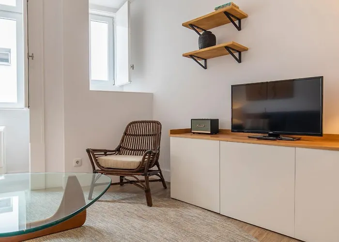 Apart Otel Ando Living - Abrantes 10 House 4*