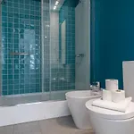 Ando Living - Abrantes 10 House 4*