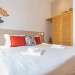 Ξενοδοχείο με διαμερίσματα Ando Living - Abrantes 10 House