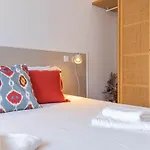 Ando Living - Abrantes 10 House 4*