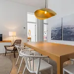 Ξενοδοχείο με διαμερίσματα Ando Living - Abrantes 10 House 4*
